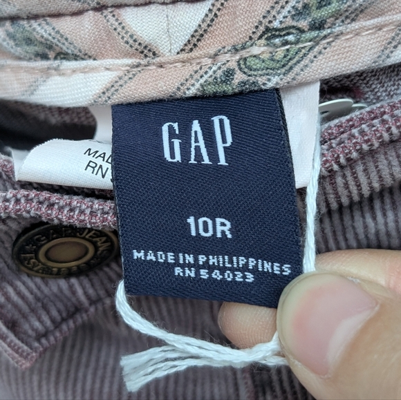 Vtg Authentic Y2K GAP Corduroy Bootcut Low Rise Back Flap Purple Pants Sz 10R - Picture 13 of 15